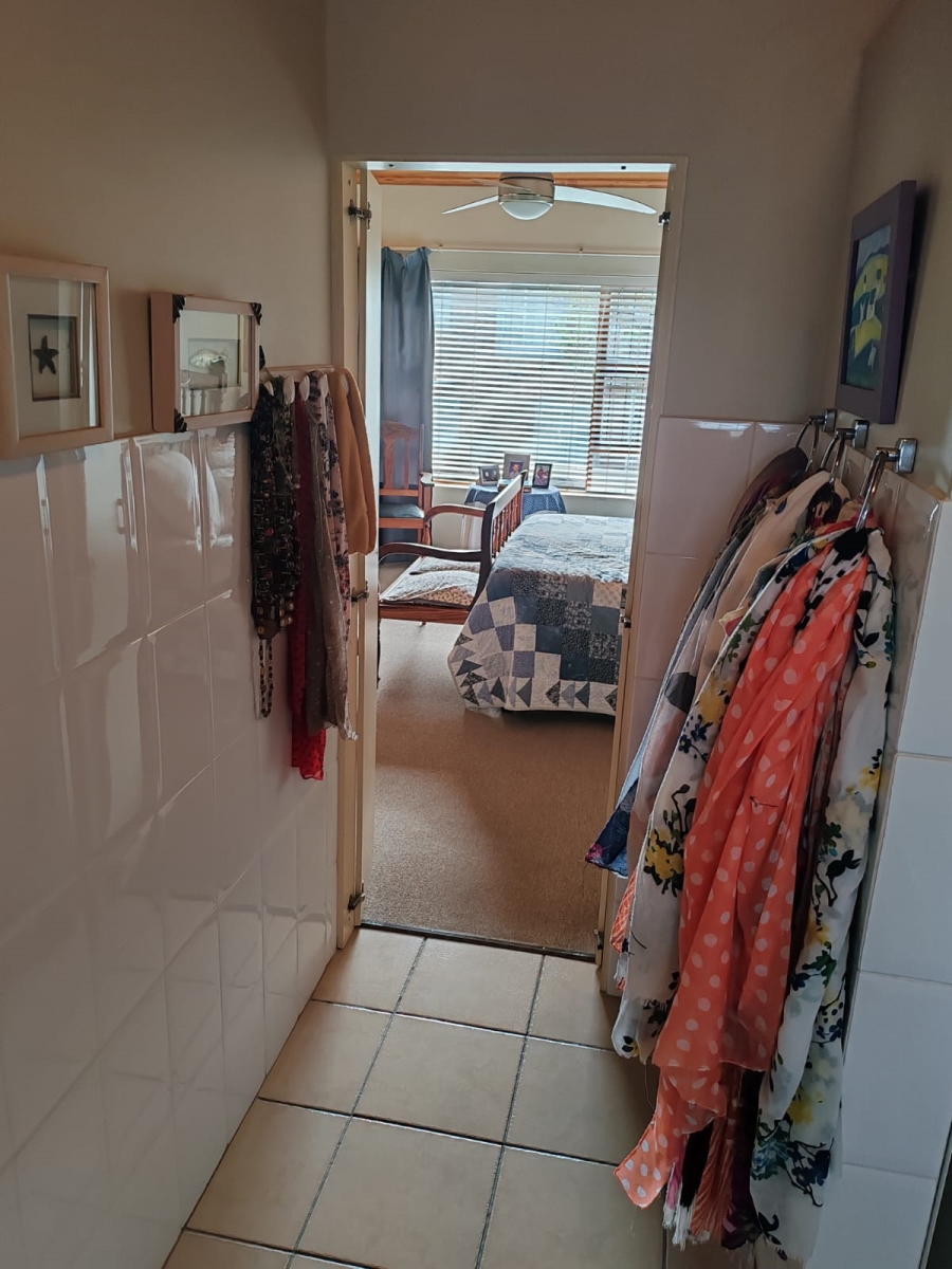 3 Bedroom Property for Sale in Perlemoenbaai Western Cape